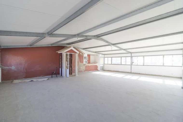 Loja para Arrendamento em Santa Catarina da Serra e Chainça Foto 5