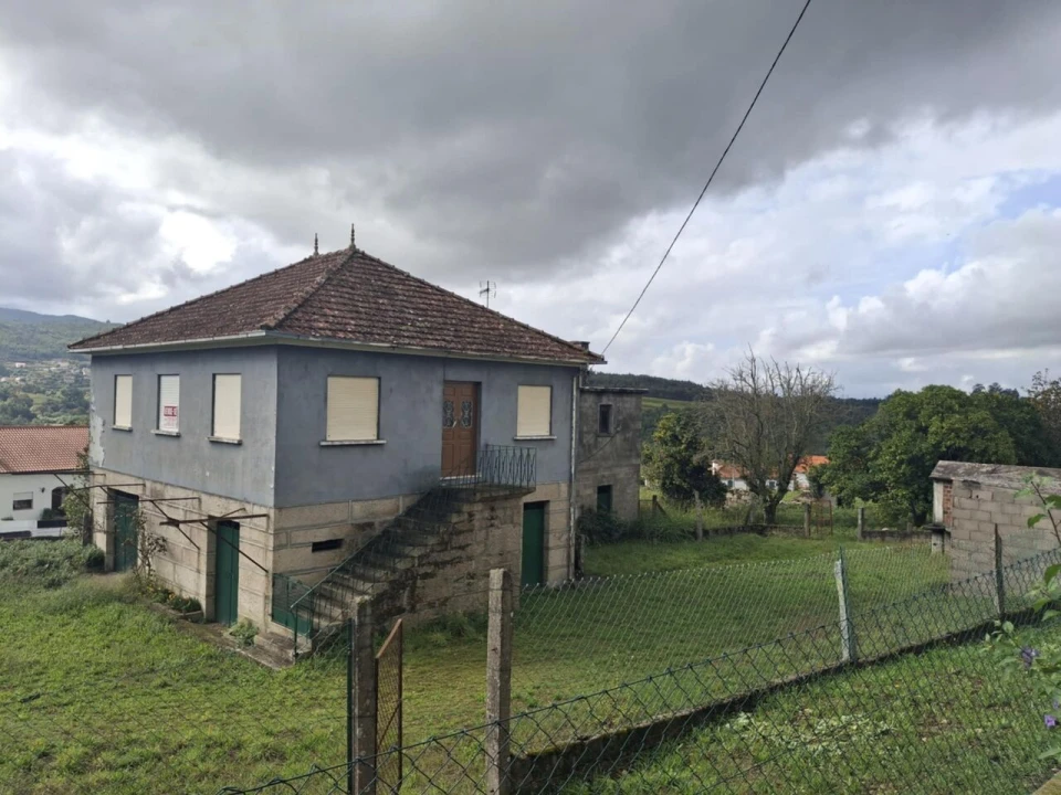 Moradia T3 para Venda em Ceivães e Badim Foto 1