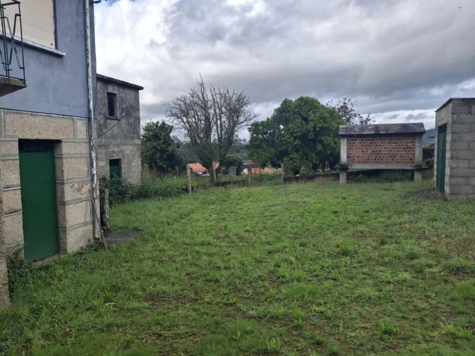 Moradia T3 para Venda em Ceivães e Badim Foto 48