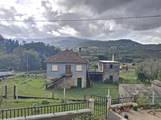 Moradia T3 para Venda em Ceivães e Badim Foto 4