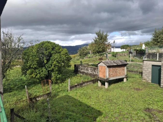 Moradia T3 para Venda em Ceivães e Badim Foto 30