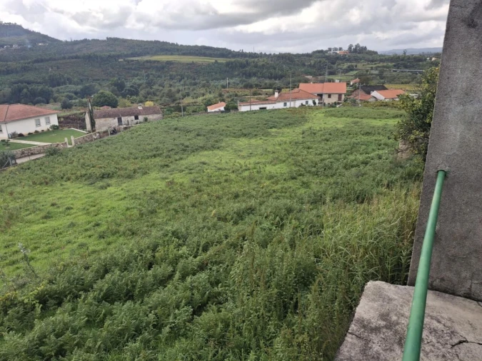 Moradia T3 para Venda em Ceivães e Badim Foto 37