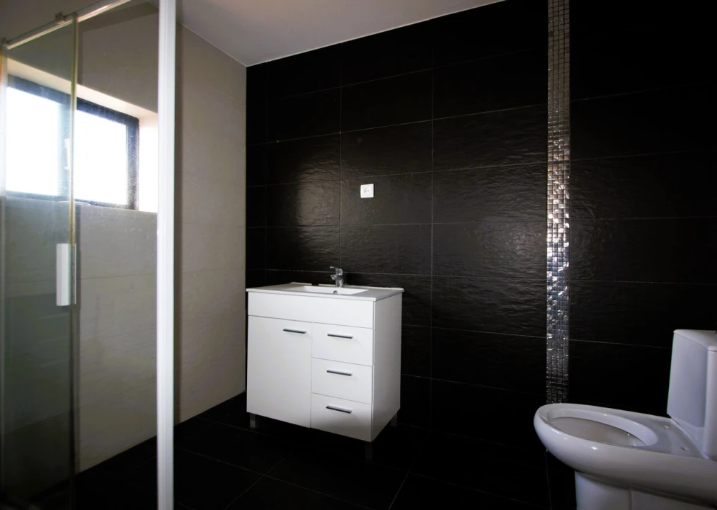 Moradia T12 para Venda em Colmeias e Memória Foto 28