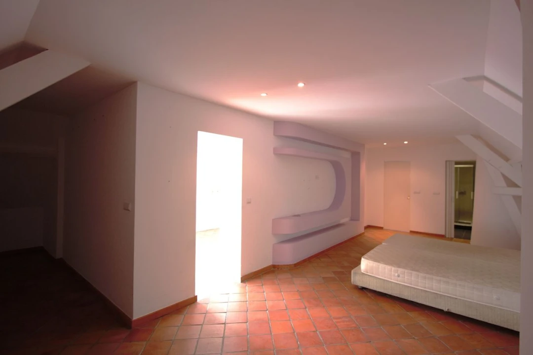 Moradia T12 para Venda em Colmeias e Memória Foto 32