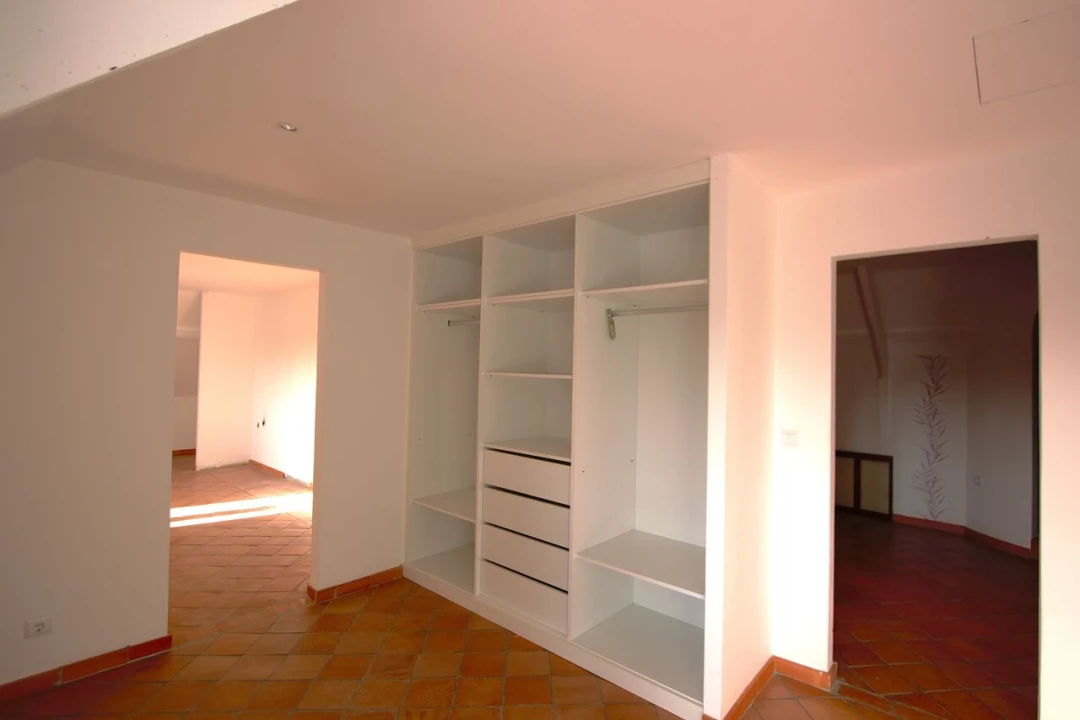 Moradia T12 para Venda em Colmeias e Memória Foto 36