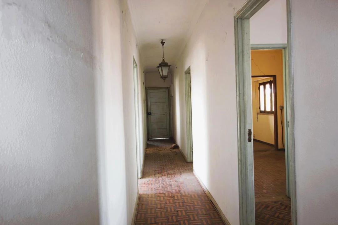 Moradia T12 para Venda em Colmeias e Memória Foto 61