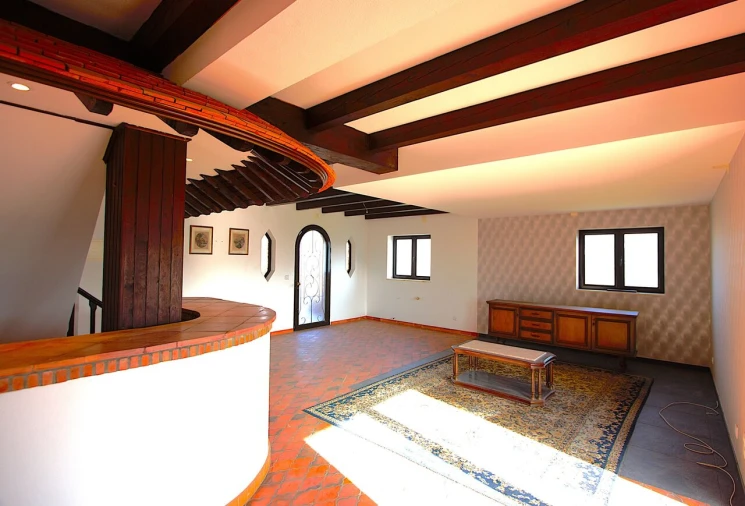 Moradia T12 para Venda em Colmeias e Memória Foto 14