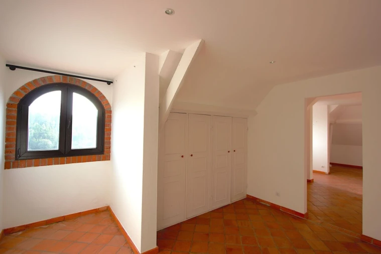 Moradia T12 para Venda em Colmeias e Memória Foto 34