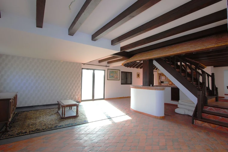 Moradia T12 para Venda em Colmeias e Memória Foto 43