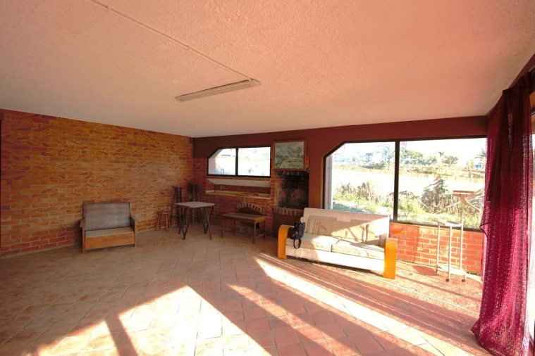 Moradia T12 para Venda em Colmeias e Memória Foto 44