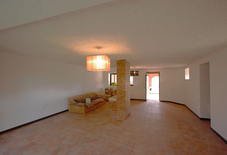 Moradia T12 para Venda em Colmeias e Memória Foto 52