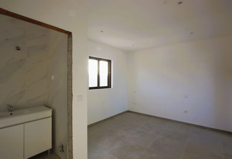 Moradia T12 para Venda em Colmeias e Memória Foto 72