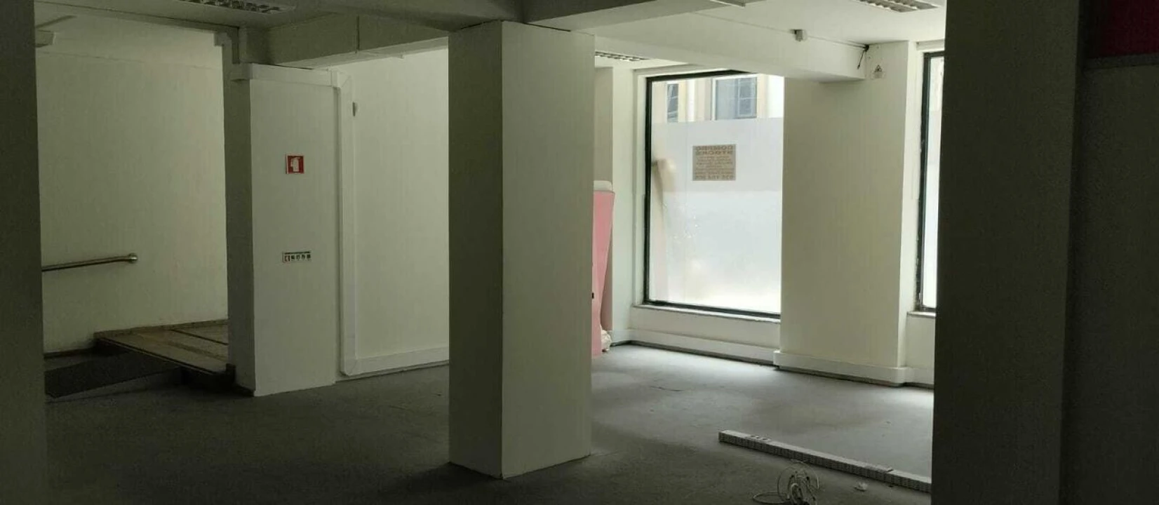 Loja para Venda em Torres Novas (Santa Maria, Salvador e Santiago) Foto 3