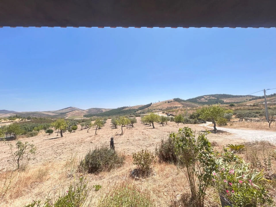 Moradia T3 para Venda em Urros e Peredo dos Castelhanos Foto 24