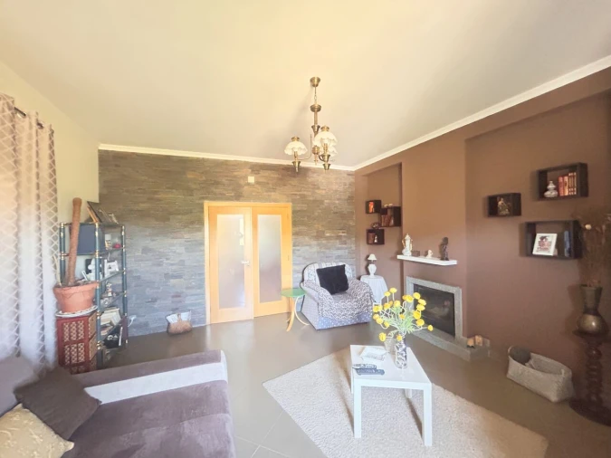 Moradia T3 para Venda em Urros e Peredo dos Castelhanos Foto 18