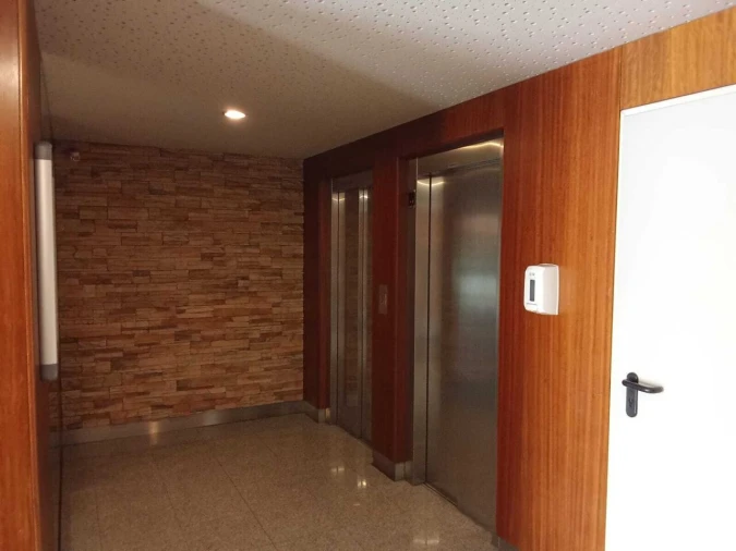 Apartamento T3 para Venda em Mazedo e Cortes Foto 3