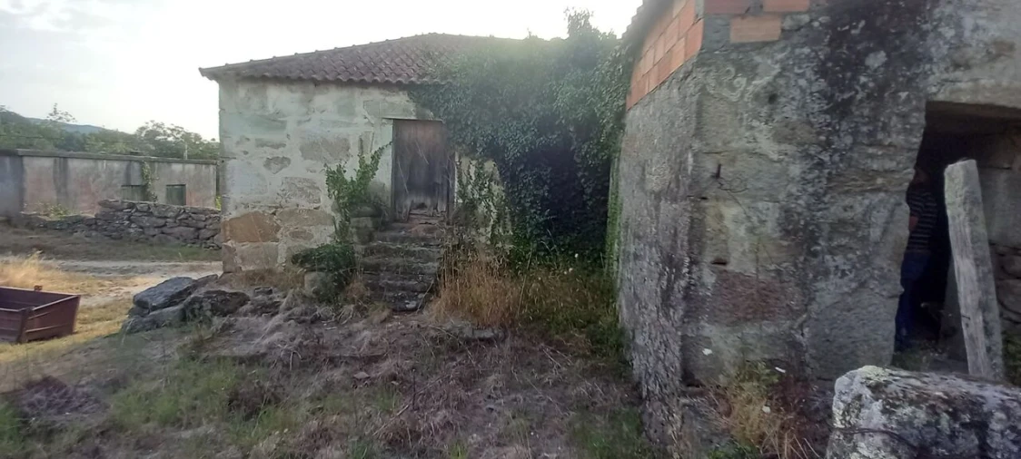 Quinta T2 para Venda em Messegães, Valadares e Sá Foto 5