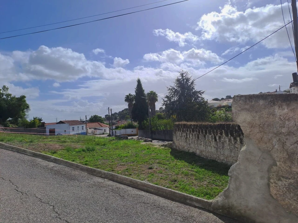 Terreno para Venda em Brogueira, Parceiros de Igreja e Alcorochel Foto 4
