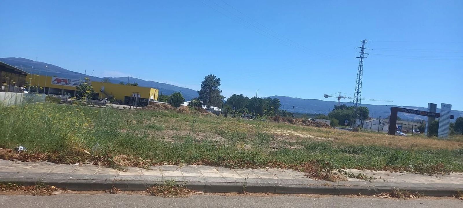 Terreno para Venda em Mazedo e Cortes Foto 4