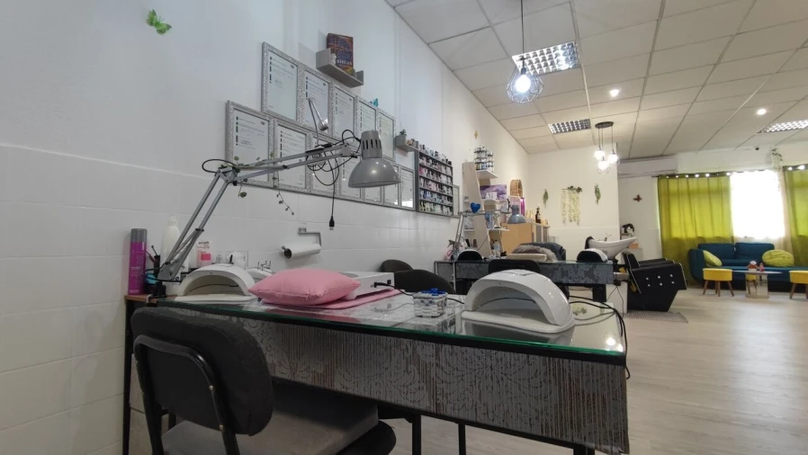 Loja para Trespasse em Parceiros e Azoia Foto 16