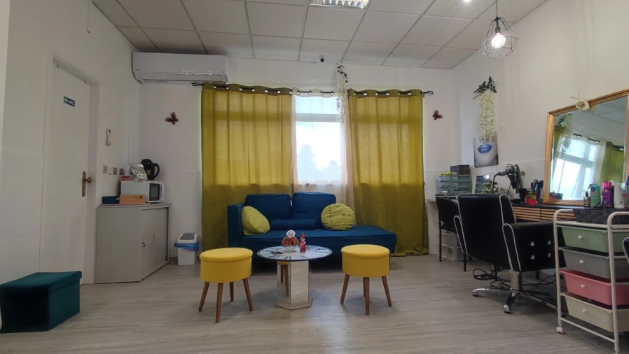 Loja para Trespasse em Parceiros e Azoia Foto 19