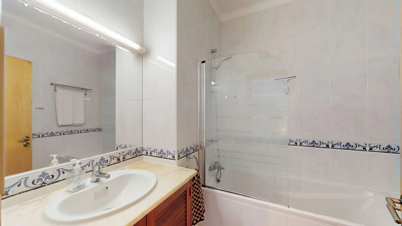 Moradia T2 para Venda em Lagoa e Carvoeiro Foto 24