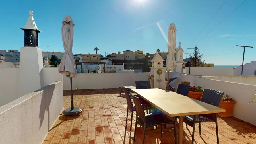 Moradia T2 para Venda em Lagoa e Carvoeiro Foto 4