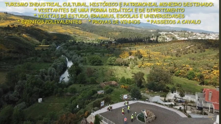 Quinta T9 para Venda em Barco e Coutada Foto 16