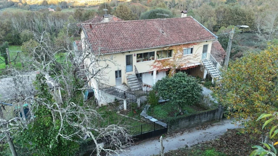 Quinta T7 para Venda em Fataunços e Figueiredo das Donas Foto 2