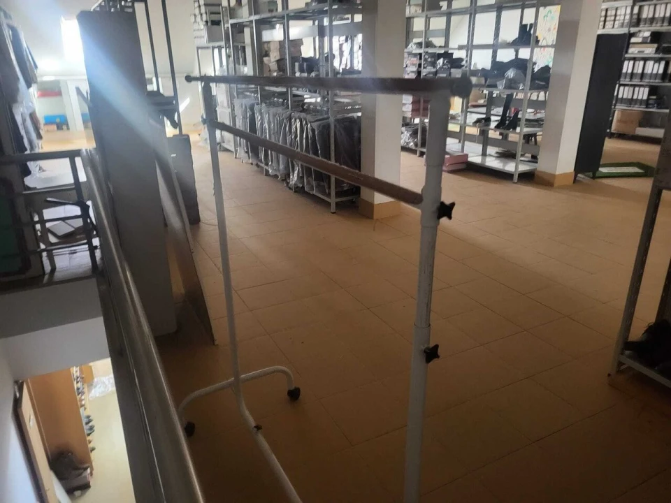 Loja para Arrendamento em Lagoa e Carvoeiro Foto 6