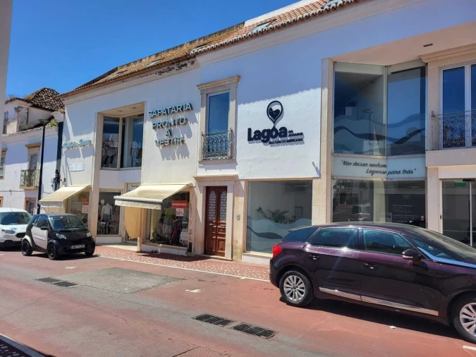 Loja para Arrendamento em Lagoa e Carvoeiro Foto 3