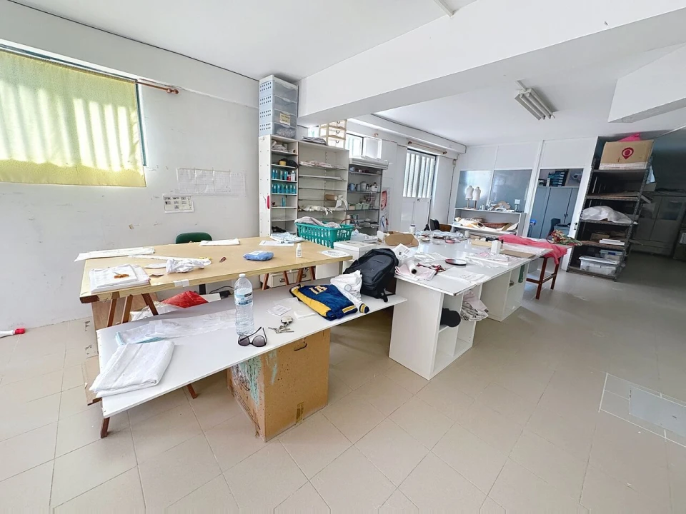 Armazém para Arrendamento em Santa Maria, São Pedro e Matacães Foto 6