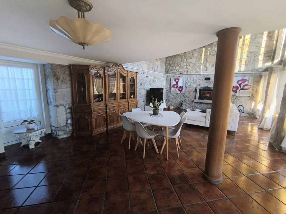 Quinta T5 para Venda em Cernadelo e Lousada (São Miguel e Santa Margarida) Foto 8