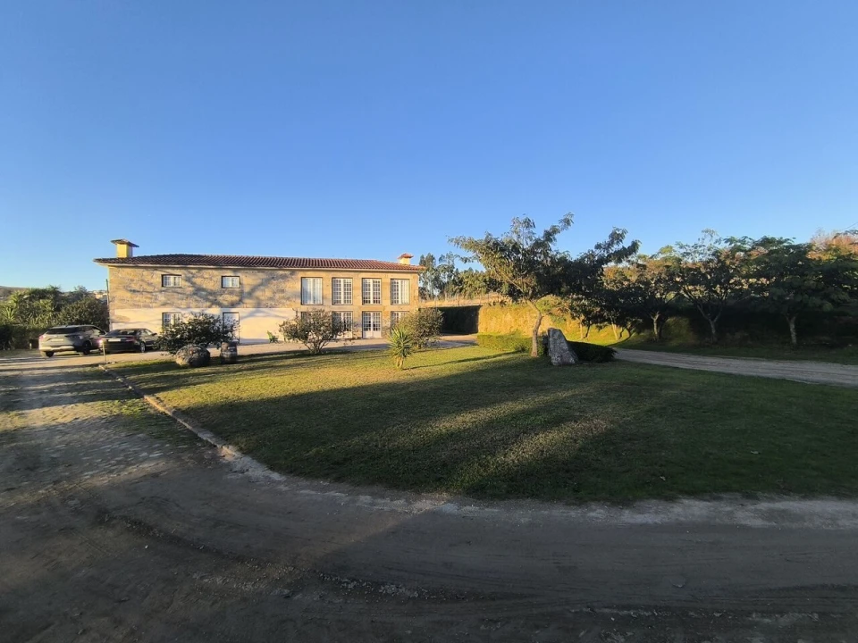 Quinta T5 para Venda em Cernadelo e Lousada (São Miguel e Santa Margarida) Foto 1