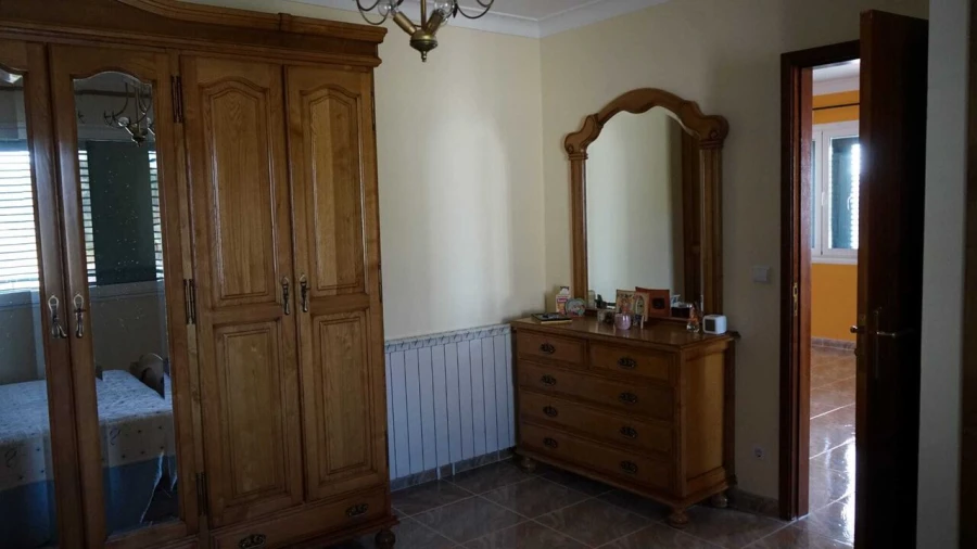 Moradia T4 para Venda em Vila e Roussas Foto 11