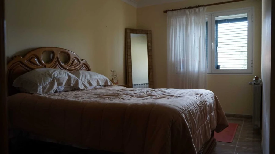 Moradia T4 para Venda em Vila e Roussas Foto 14