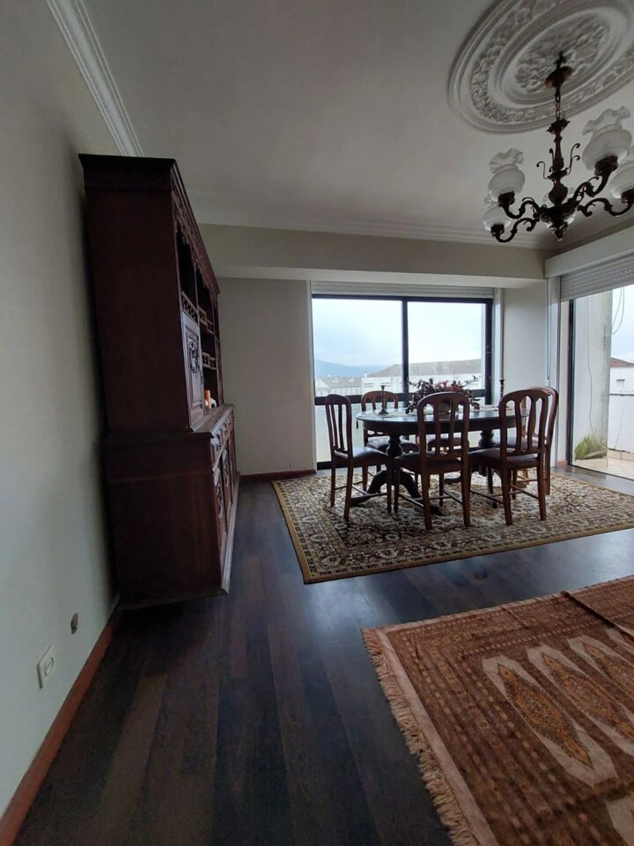 Apartamento T3 para Venda em Vila e Roussas Foto 2