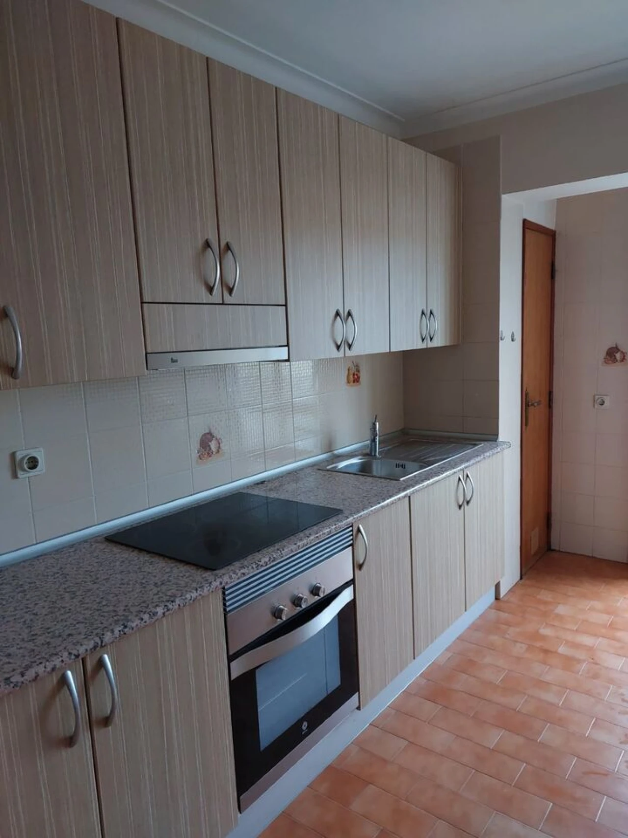 Apartamento T3 para Venda em Vila e Roussas Foto 14