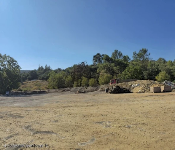 Terreno para Venda em Alverca do Ribatejo e Sobralinho Foto 3