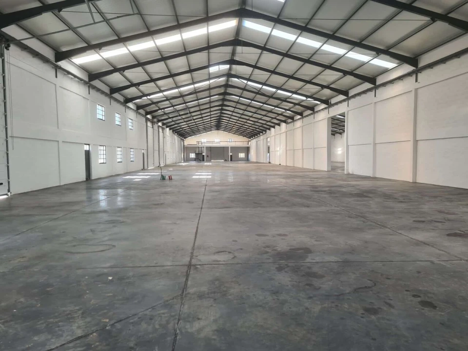 Armazém para Arrendamento em Algoz e Tunes Foto 7