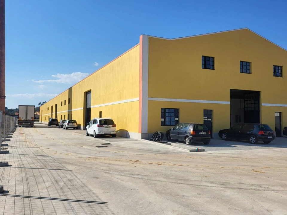 Armazém para Arrendamento em Algoz e Tunes Foto 14