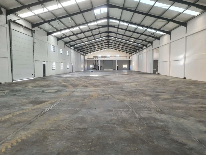 Armazém para Arrendamento em Algoz e Tunes Foto 3