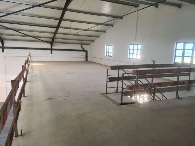 Armazém para Arrendamento em Algoz e Tunes Foto 6