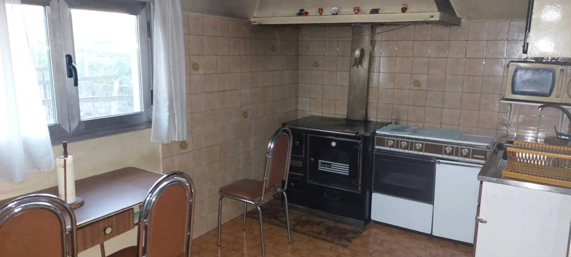 Moradia T2 para Venda em Vila e Roussas Foto 8