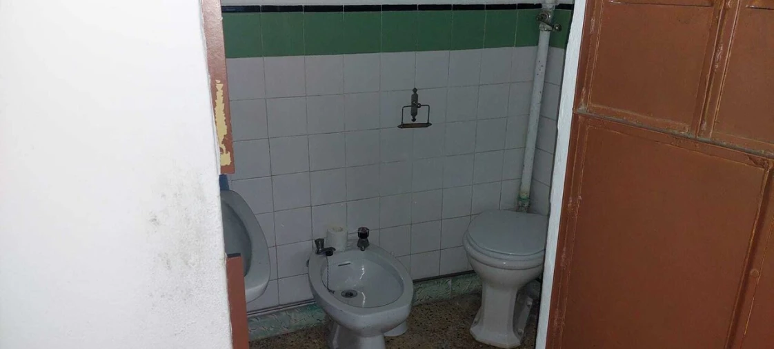 Moradia T2 para Venda em Vila e Roussas Foto 9