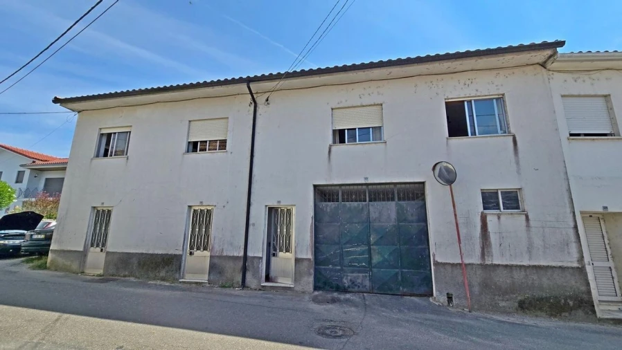 Moradia T5 para Venda em Monção e Troviscoso Foto 1