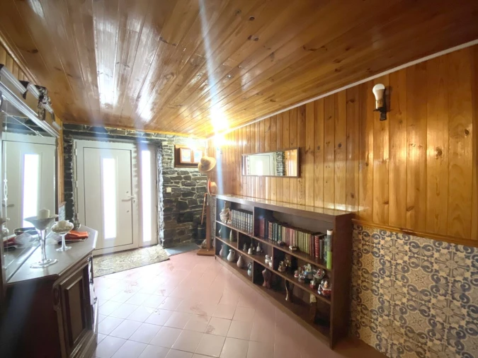 Moradia T3 para Venda em Freixo de Espada a Cinta e Mazouco Foto 3