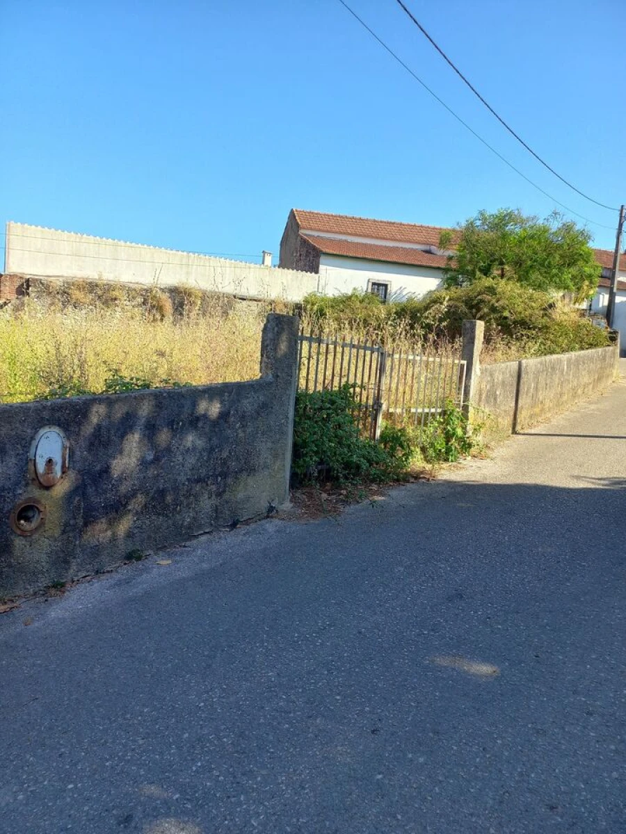 Terreno para Venda em Olaia e Paço Foto 2