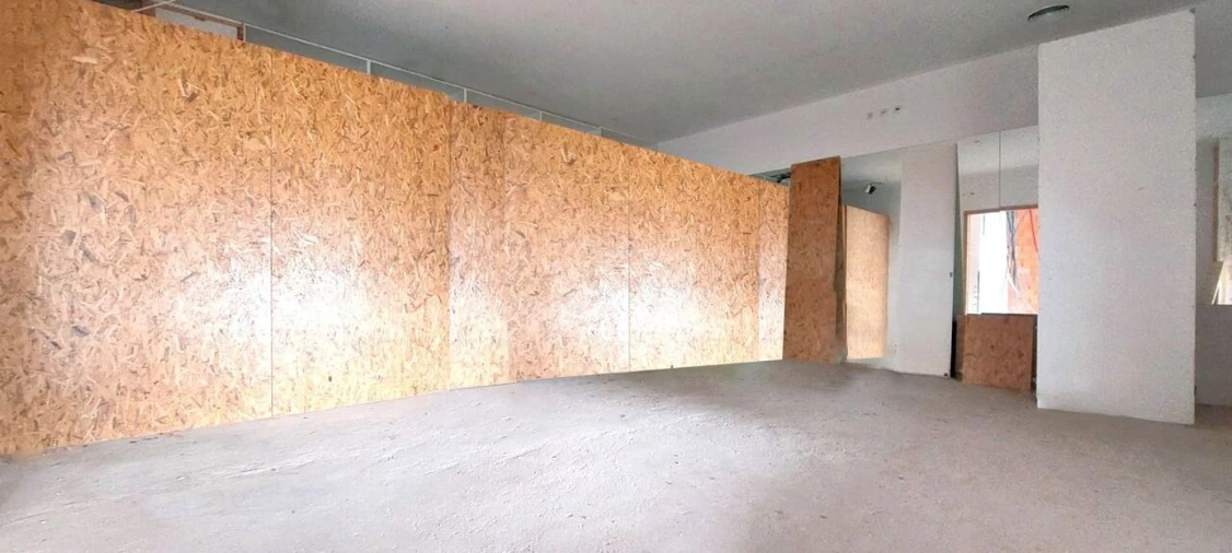 Loja para Venda em Santa Maria da Feira, Travanca, Sanfins e Espargo Foto 6