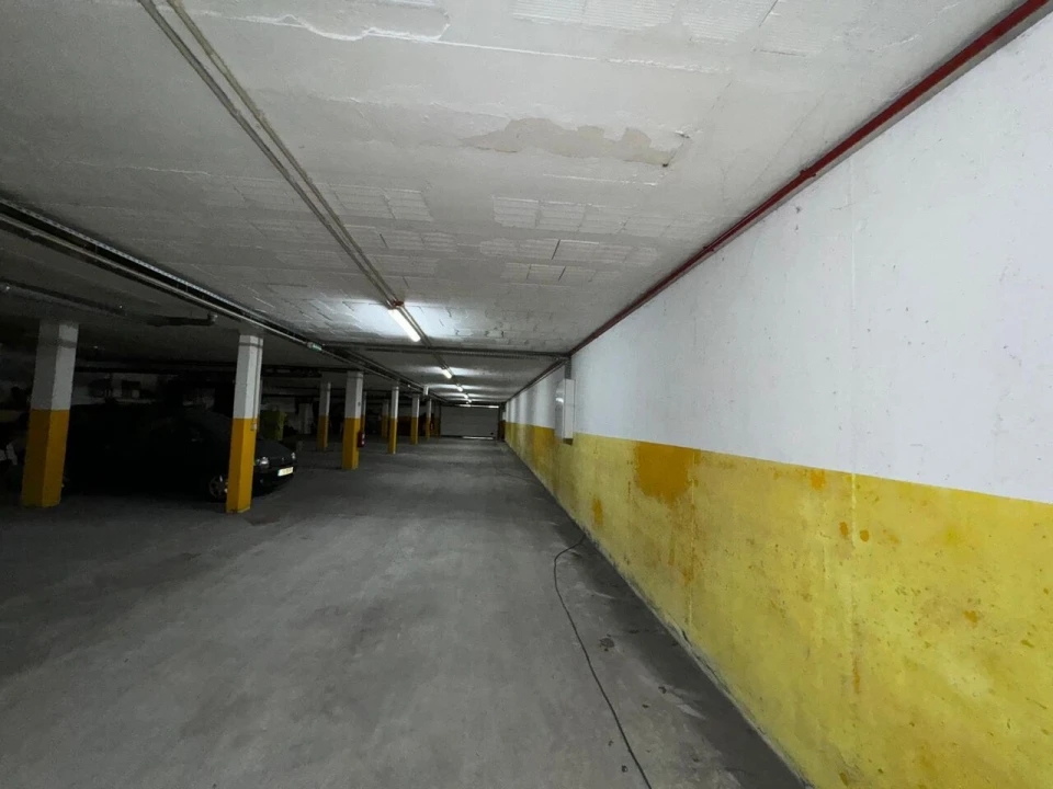 Moradia T4 para Venda em Vila e Roussas Foto 18